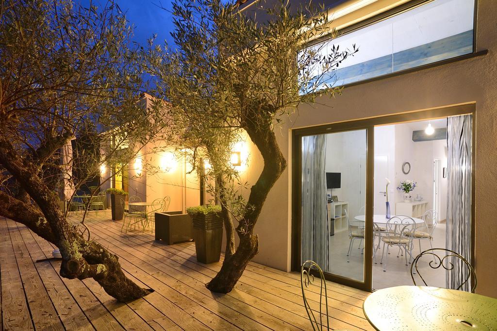 Maison D'Hotes Bleu Azur Tourrettes-sur-Loup Habitación foto