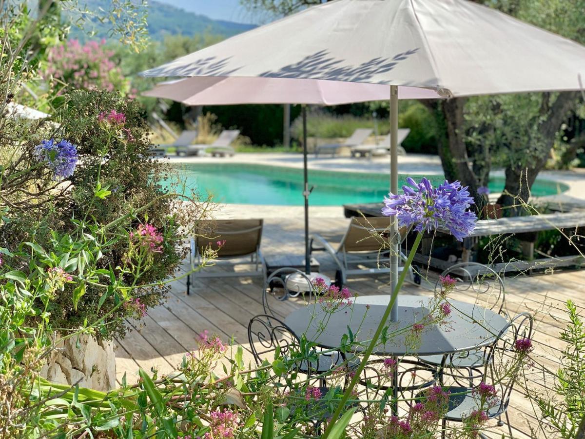 Maison D'Hotes Bleu Azur Tourrettes-sur-Loup Exterior foto